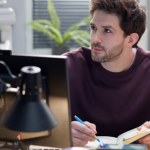 Kacper Młynarkiewicz z "Uroczyska" nie wierzył, że może zostać aktorem. Żona nie pozwoliła mu się poddać