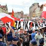 Kacper Płażyński skarży się do OBWE na agresję zwolenników opozycji. Apeluje też do Trzaskowskiego