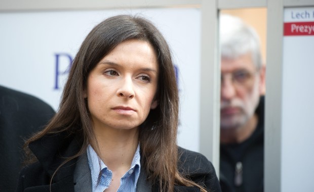 Kaczyńska: Smoleńsk? Nie można wykluczyć żadnej okoliczności