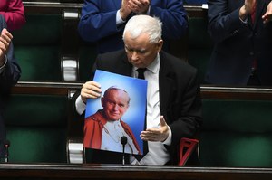 Kaczyński: Celem nagonki na Jana Pawła II jest podział społeczeństwa 