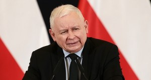 Kaczyński grzmi. "Miał na siebie wydać wyrok śmierci?"