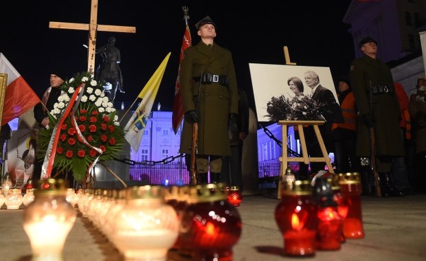 Kaczyński w miesięcznicę smoleńską: Będzie pomnik tych, którzy polegli w katastrofie