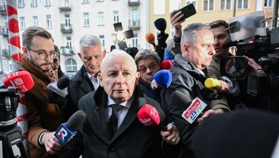 Kaczyński w prokuraturze. Chodzi o sprawę z czasów pandemii