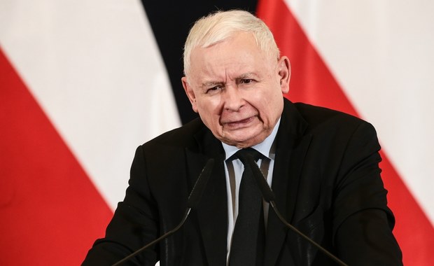 Kaczyński wygrał w sądzie z Sikorskim. Poszło o wpis na Twitterze