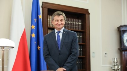 Kaczyński wymógł na Kuchcińskim pokrycie kosztów "rodzinnych" przelotów rządową maszyną