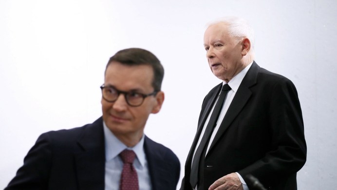 Kaczyński zdyscyplinował Morawieckiego. Wielki Czwartek w PiS