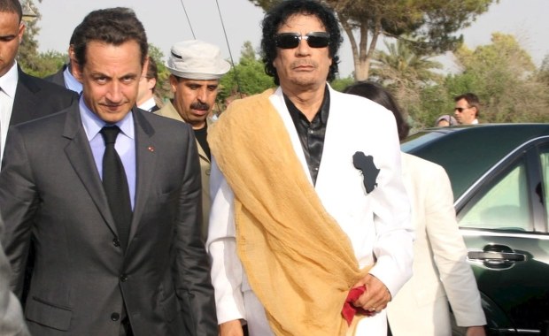 Kaddafi dał pieniądze na kampanię Sarkozy'ego? B. prezydent postawiony w stan oskarżenia 