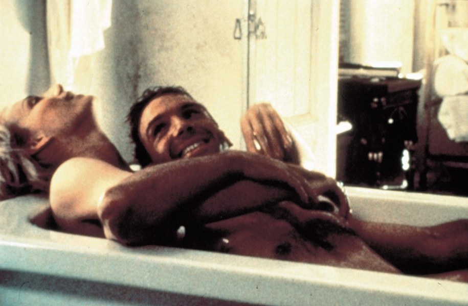 Kadr z ekranizacji powieści "Angielski pacjent" /MIRAMAX /PAP/EPA