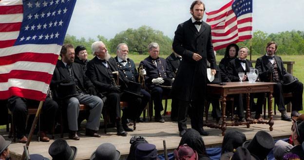 Kadr z filmu "Abraham Lincoln: Łowca wampirów" /materiały dystrybutora