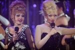 Kadr z filmu "Connie i Carla" /