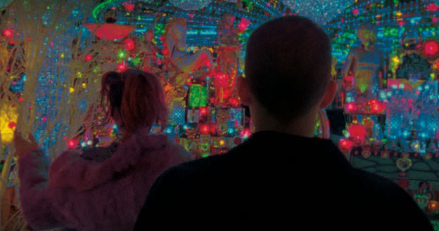 Kadr z filmu "Enter the Void" /materiały dystrybutora