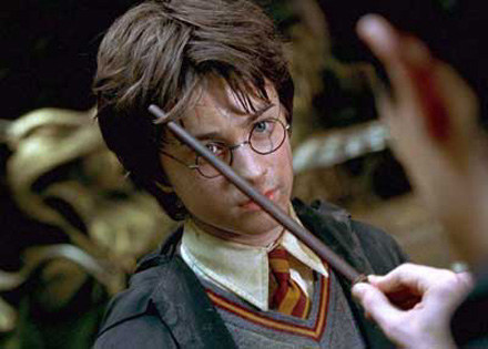 Kadr z filmu "Harry Potter i komnata tajemnic" /