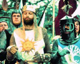 Kadr z filmu "Monty Python i Święty Graal" /
