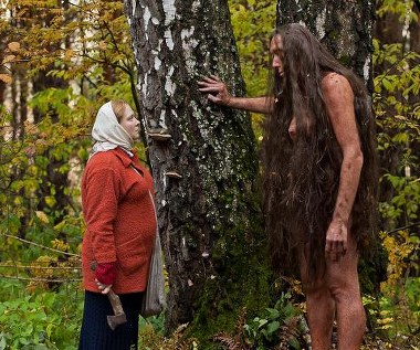 Kadr z filmu "Niebiańskie żony Łąkowych Maryjczyków"