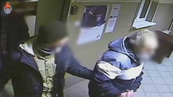 Kadr z filmu, opublikowanego przez policję /Policja /