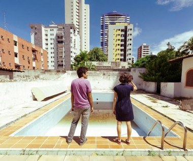 Kadr z filmu "Sąsiedzkie dźwięki"