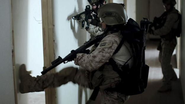 Kadr z filmu "Seal Team Six - Atak na Osamę bin Ladena" /materiały prasowe