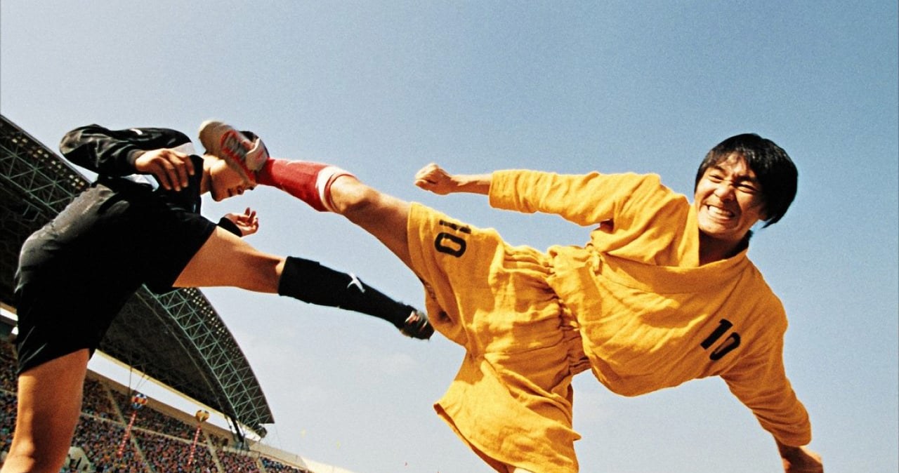 Kadr z filmu "Shaolin soccer" /materiały prasowe