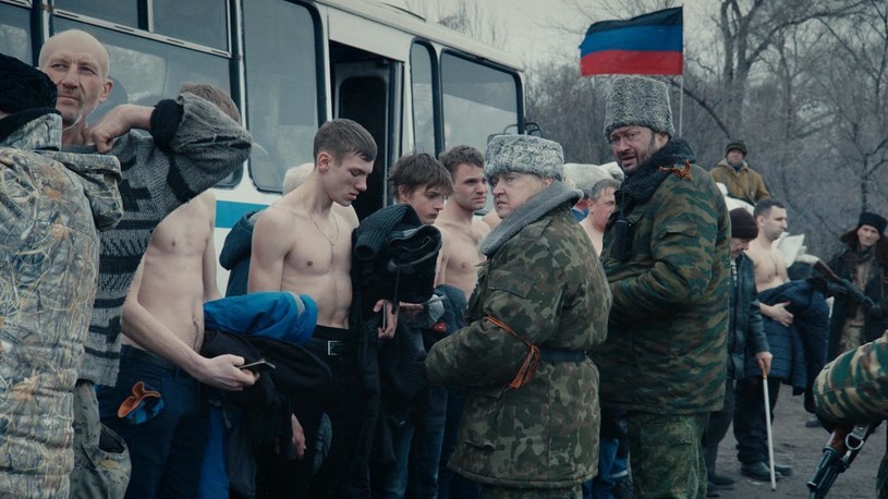 Kadr z filmu Siergieja Łoźnicy "Donbas" /materiały prasowe