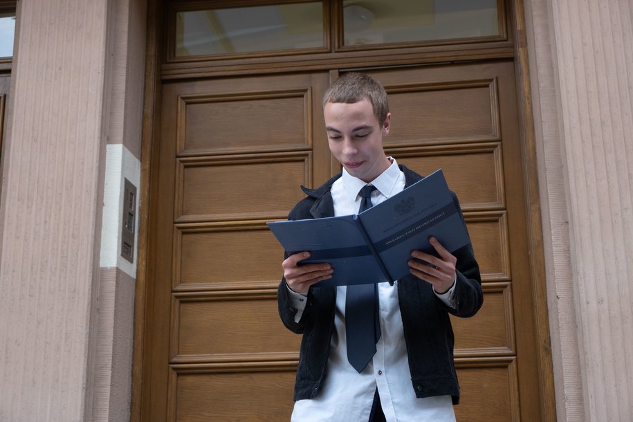 Kadr z filmu "Śubuk" /Kino Świat /Materiały prasowe