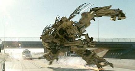 Kadr z filmu "Transformers" /materiały prasowe