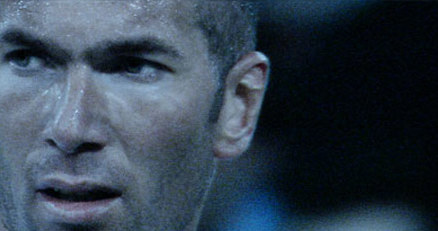 Kadr z filmu "Zidane. Portret XXI wieku" /