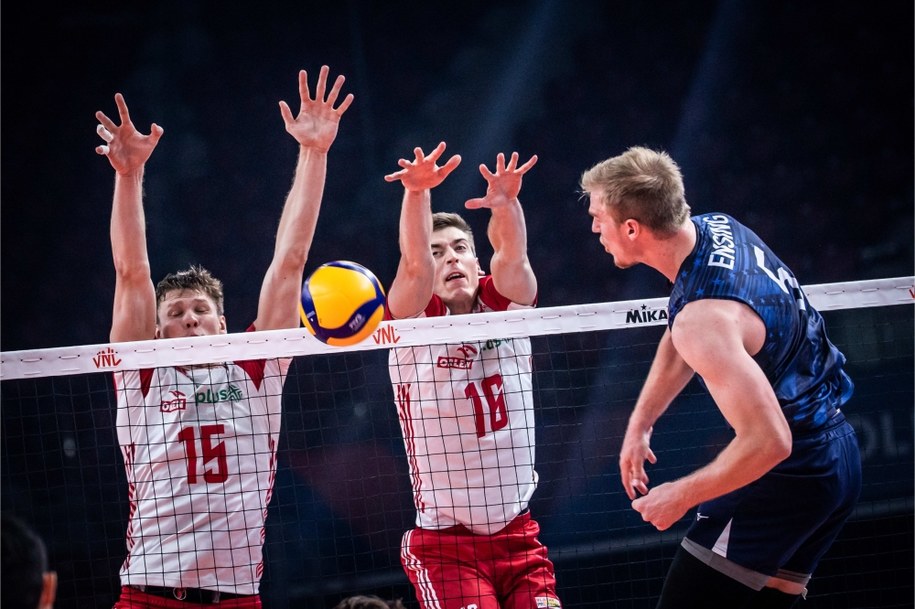 Kadr z meczu Polska - USA /fivb /