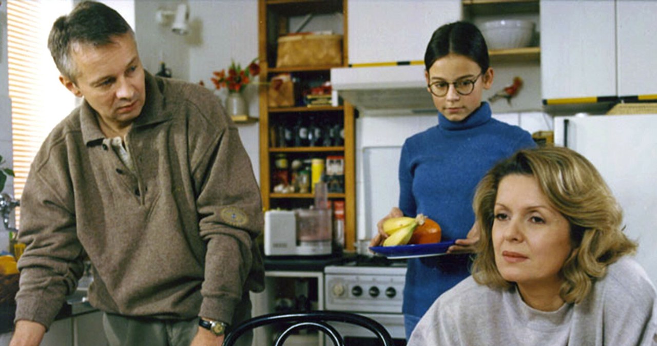 Kadr z serialu "Matki, żony i kochanki" /INPLUS /East News