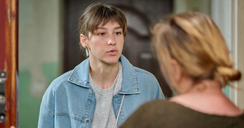 Kadr z serialu "Na Wspólnej" /TVN /materiały prasowe