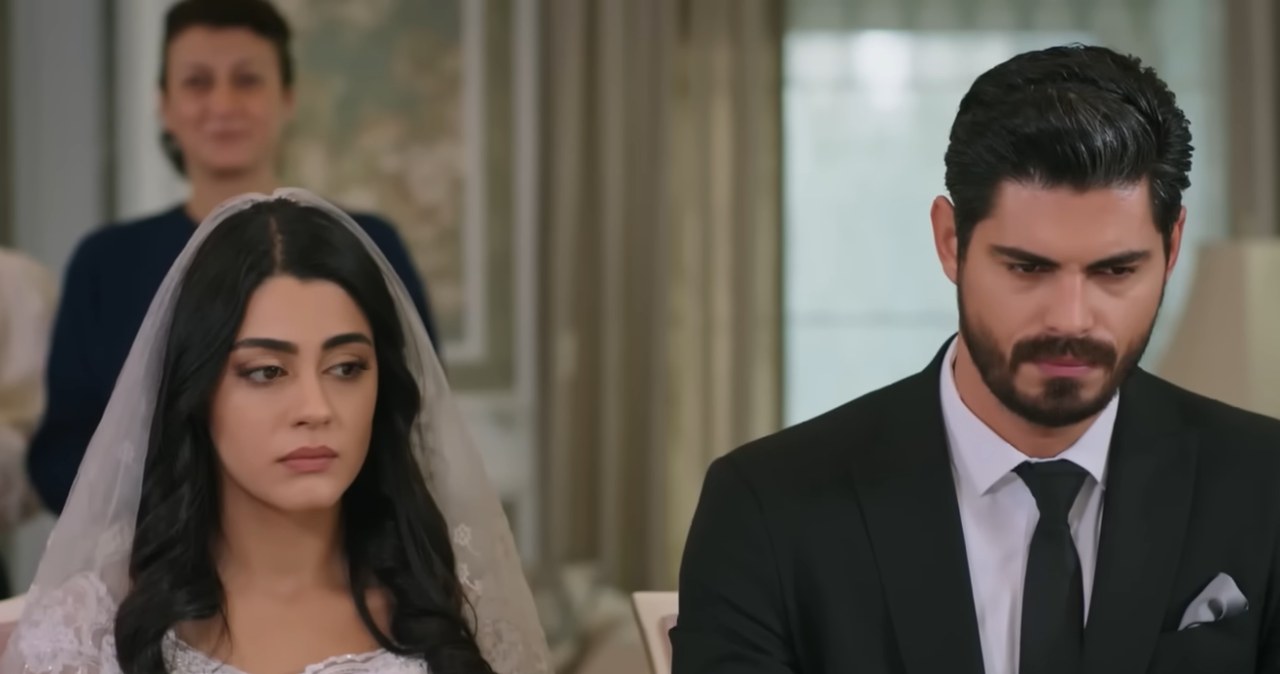 Kadr z serialu "Panna Młoda" /screenshot /YouTube