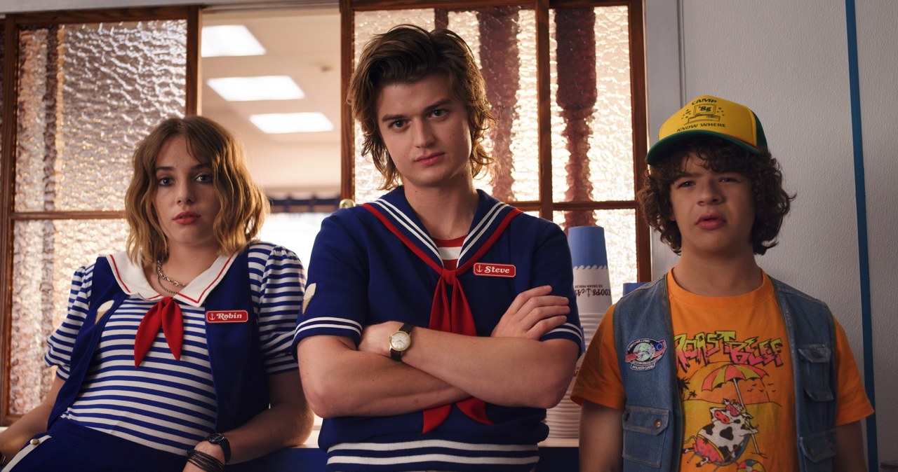 Kadr z trzeciego sezonu serialu "Stranger Things" /Netflix /materiały prasowe