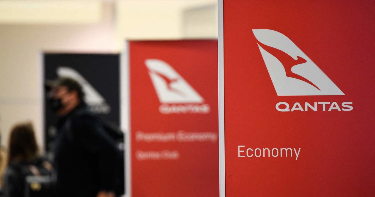 Kadra kierownicza Qantas ma pracować przy obsłudze bagażu /AFP
