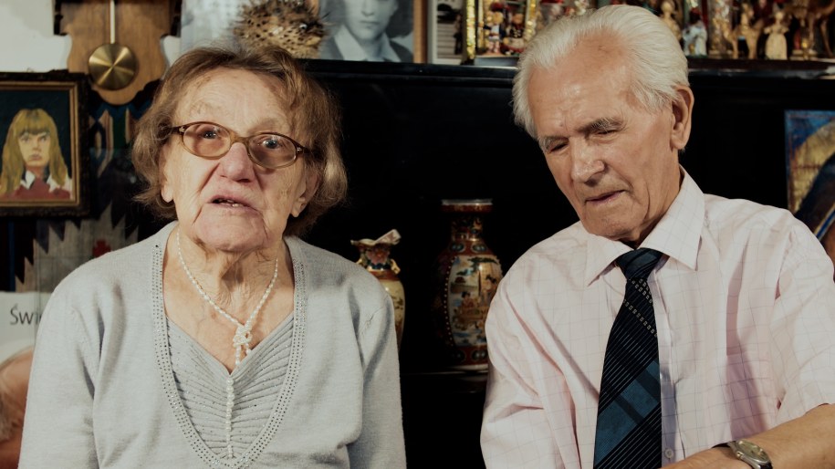 kadry /materiały prasowe/materiały zewnętrzne /Materiały dystrybutora