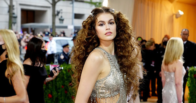 Kaia Gerber zachwyciła nową fryzurą /Jeff Kravitz /Getty Images