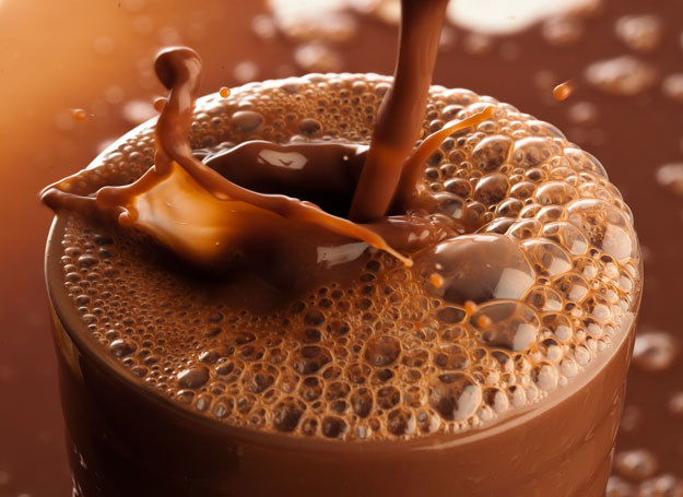 Kakao chroni przed rozdrażnieniem i poprawia koncentracj /123RF/PICSEL