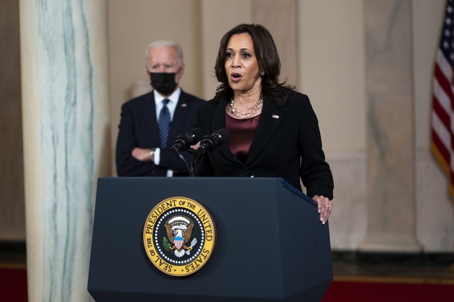 Kamala Harris, komentująca wyrok ws. śmierci Floyda /Doug Mills / POOL /PAP/EPA