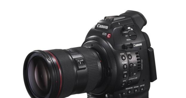 Kamera Canon EOS C100 /materiały prasowe