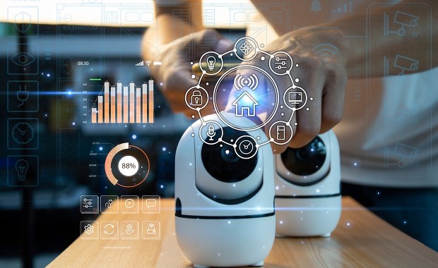 Kamera nie chroni, lecz zdradza. Setki tysięcy nagrań w rękach przestępców