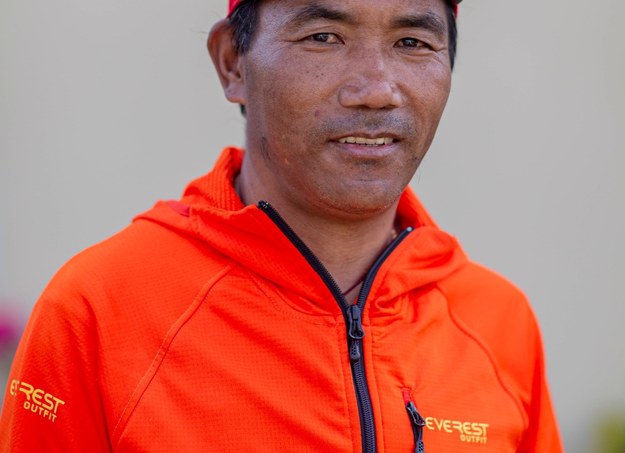 Kami Rita Sherpa po raz 26. wspiął się na Mount Everest /Narendra Shrestha /PAP/EPA