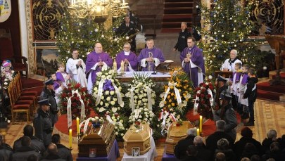 ​Kamień Pomorski: Pochowano kolejne ofiary tragicznego wypadku