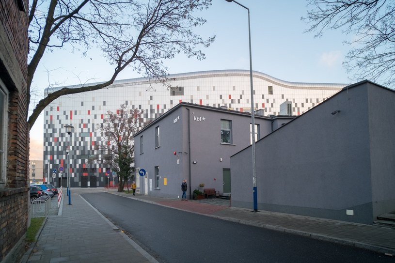 Kamienica przy ul. Wygranej 2 obok Centrum Kongresowego /Paweł Krawczyk /INTERIA.PL