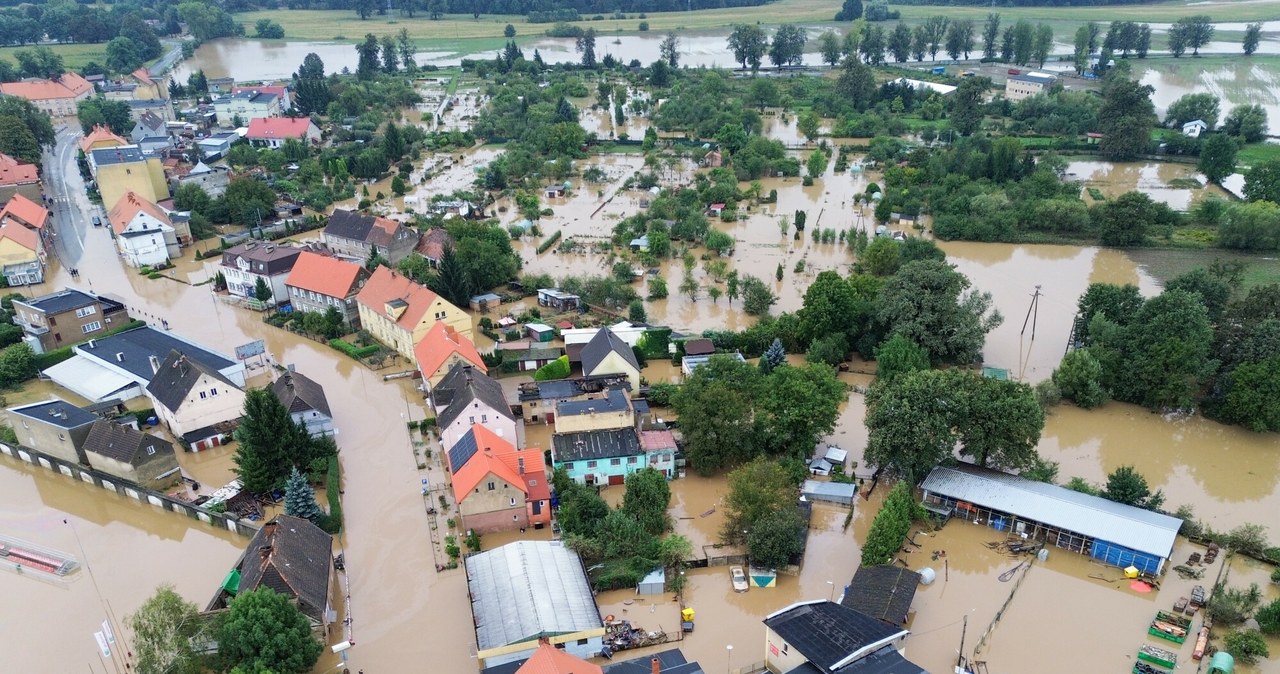 Kamieniec Ząbkowicki z lotu ptaka. /Wojciech Olkusnik/East News /East News