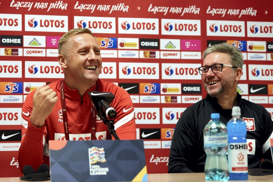 Kamil Glik i Jerzy Brzęczek / 	Adam Warżawa    /PAP