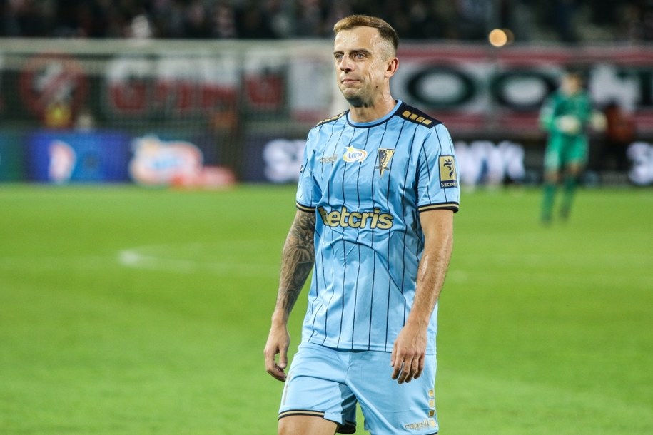 Grosicki na dłużej w Pogoni! Piłkarz podpisał kontrakt