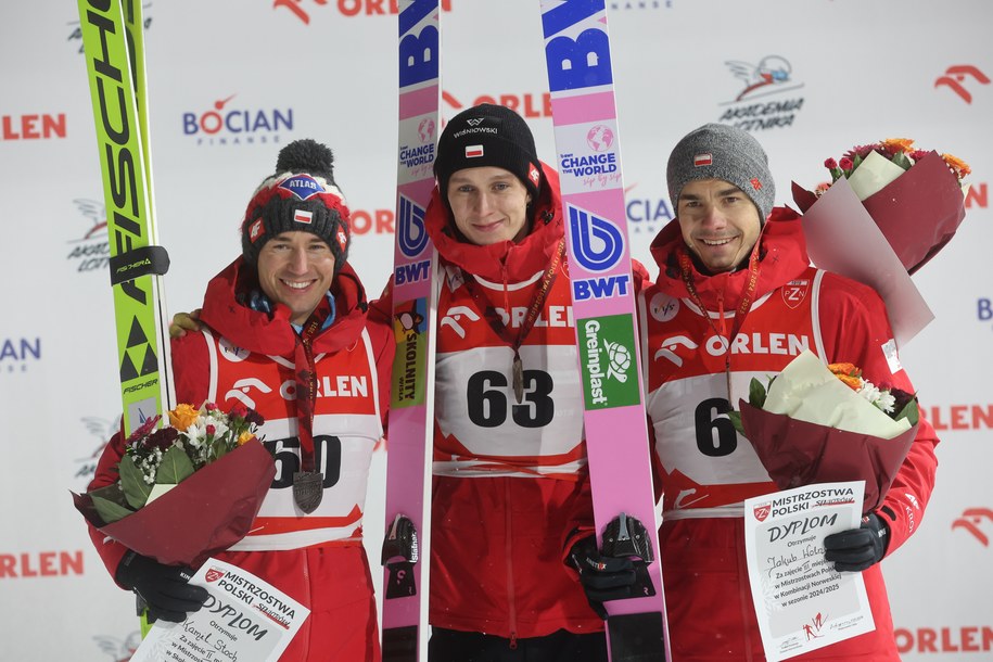 Kamil Stoch, Paweł Wąsek i Jakub Wolny /Grzegorz Momot /PAP