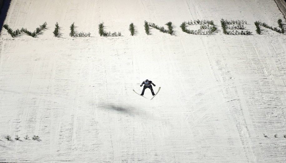 Kamil Stoch podczas zawodów w Willingen w 2020 roku /Friedemann Vogel /PAP/EPA