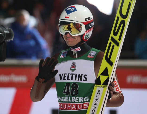 Kamil Stoch w trakcie zawodów Pucharu Świata w skokach narciarskich / 	Grzegorz Momot    /PAP