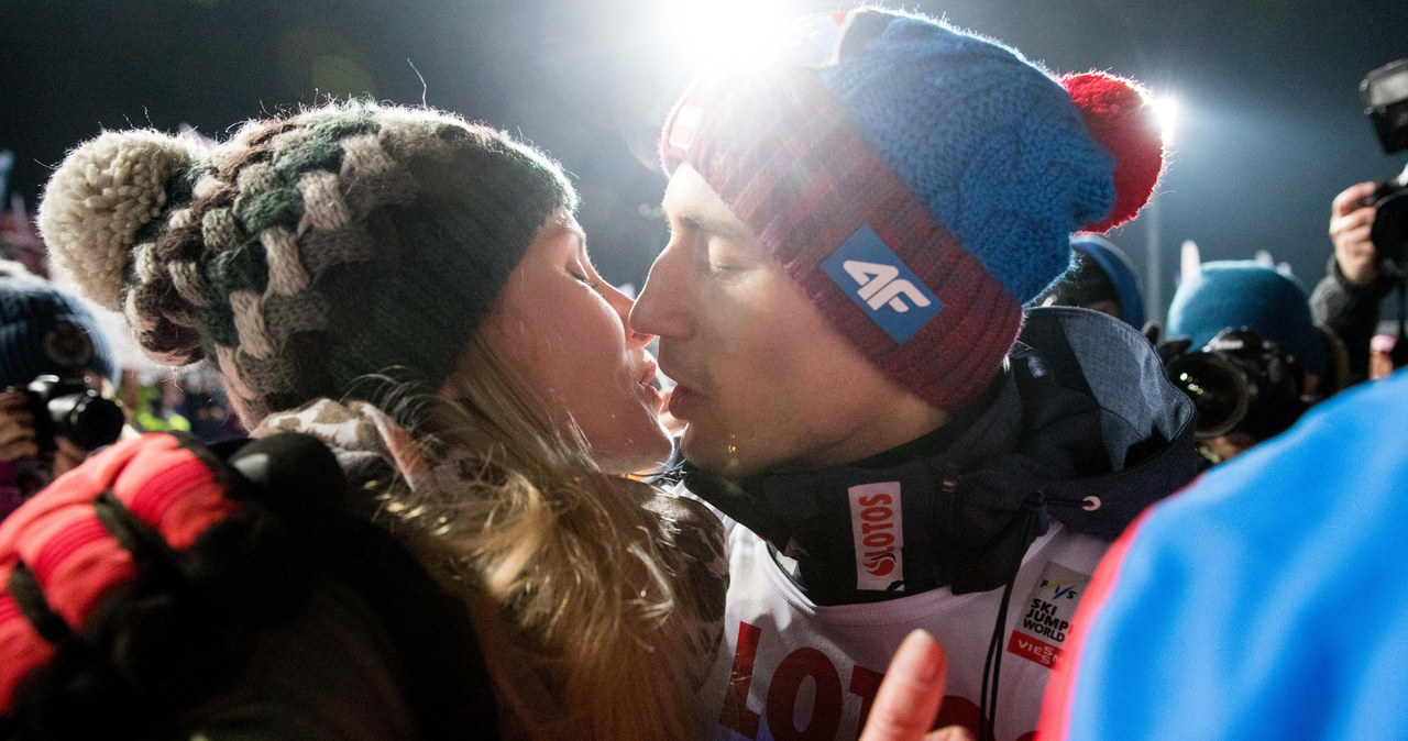 Kamil Stoch z żoną Ewą /Andrzej Iwańczuk /Reporter