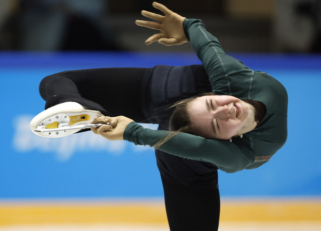 Kamiła Walijewa dopuszczona do rywalizacji solistek podczas igrzysk w Pekinie /HOW HWEE YOUNG /PAP/EPA