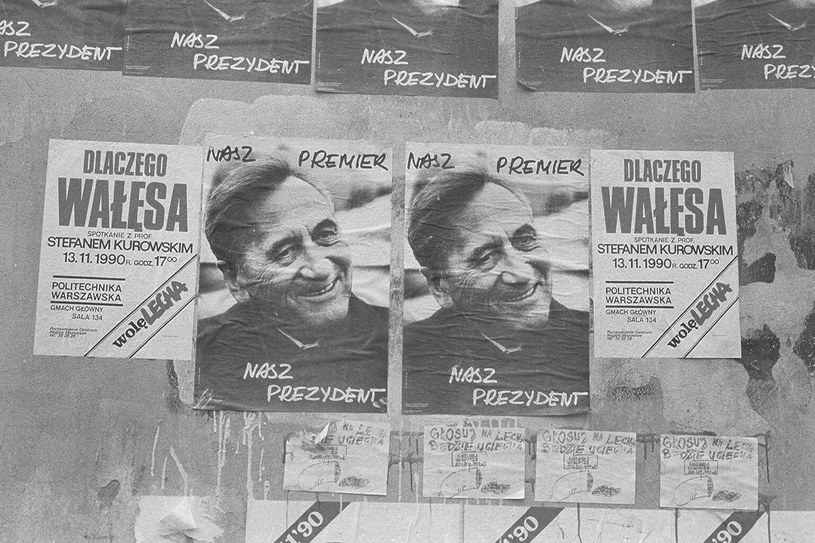 Kampania prezydencka w 1990 r. Plakaty Lecha Wałęsy i Tadeusza Mazowieckiego /Krzysztof Miller /Agencja Gazeta